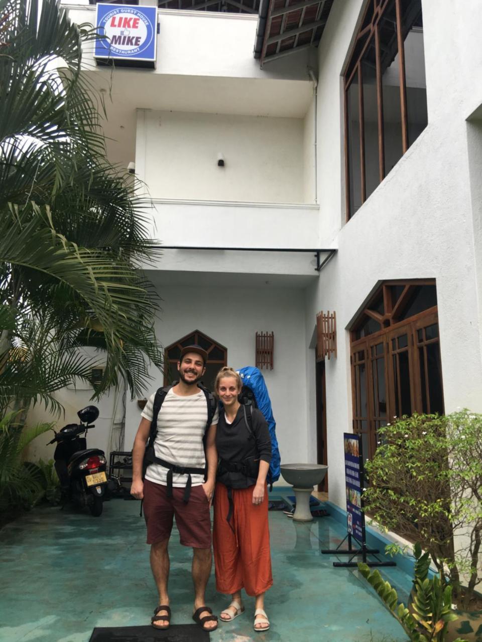 Like Mike Tourist Guest House & Restaurant ネゴンボ エクステリア 写真